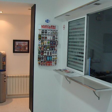Hostal Jq Madrid 1 ภายนอก รูปภาพ