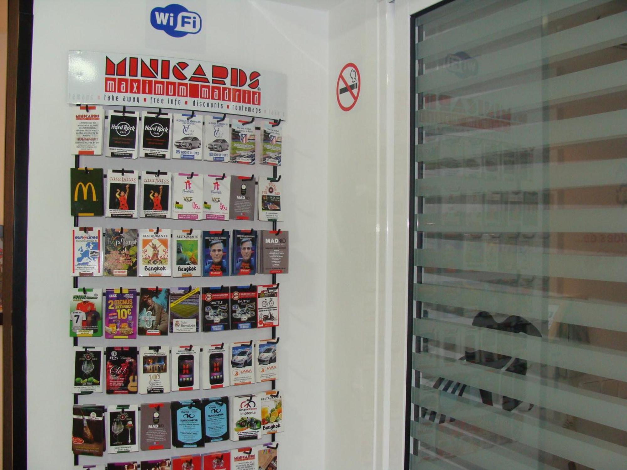 Hostal Jq Madrid 1 ภายนอก รูปภาพ