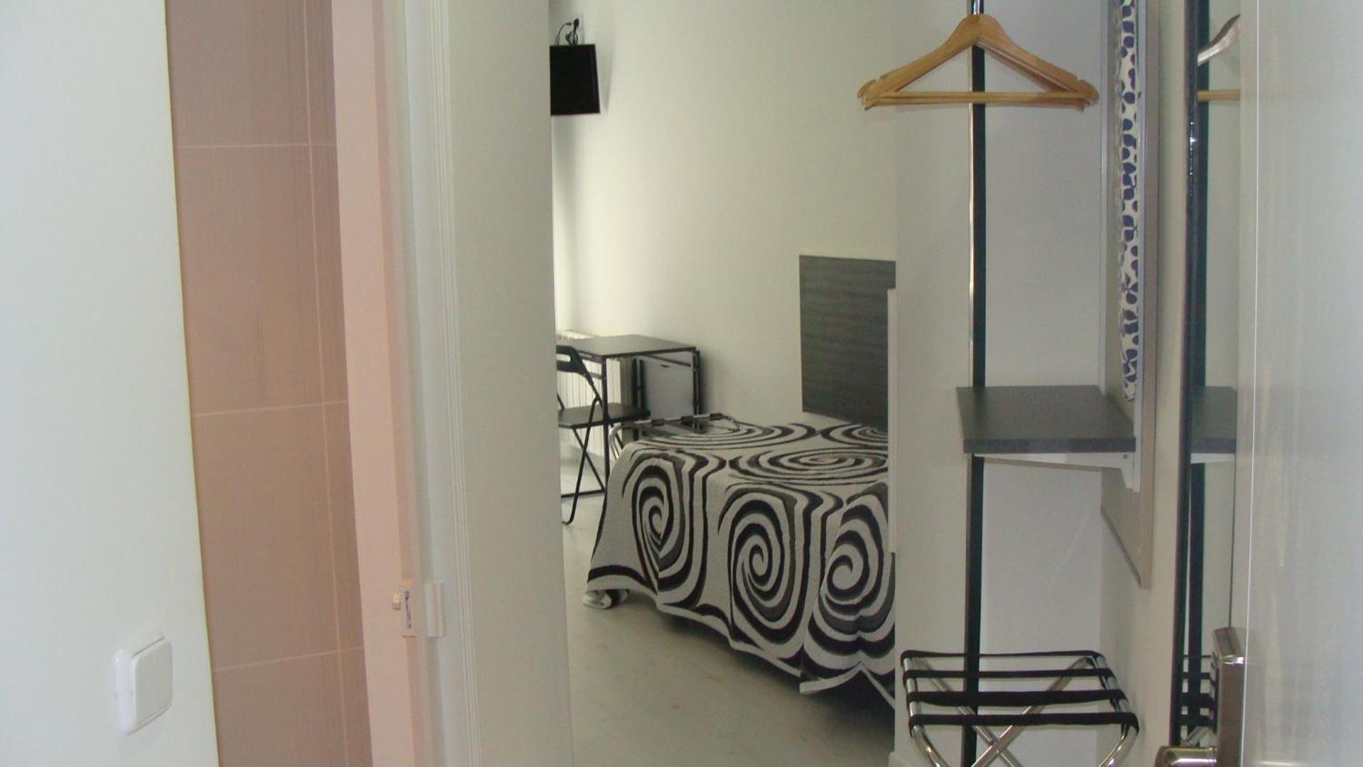 Hostal Jq Madrid 1 ภายนอก รูปภาพ
