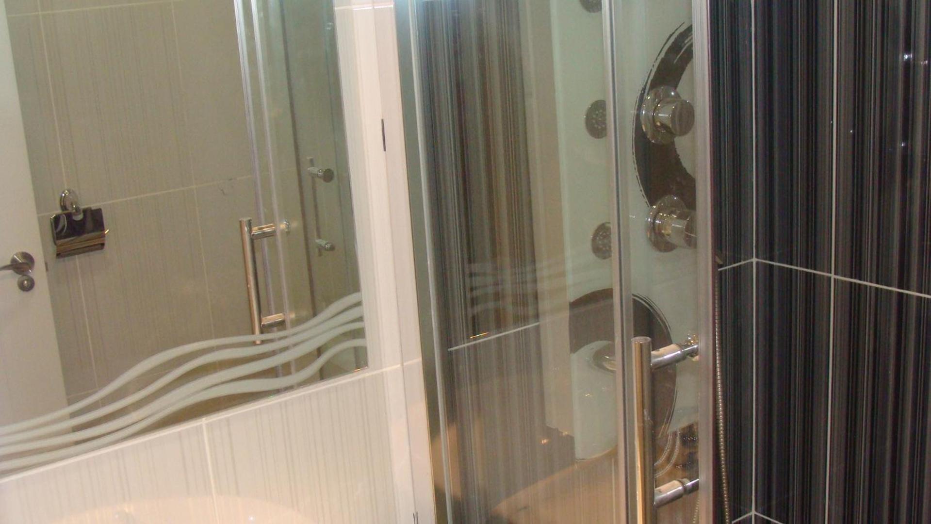 Hostal Jq Madrid 1 ภายนอก รูปภาพ
