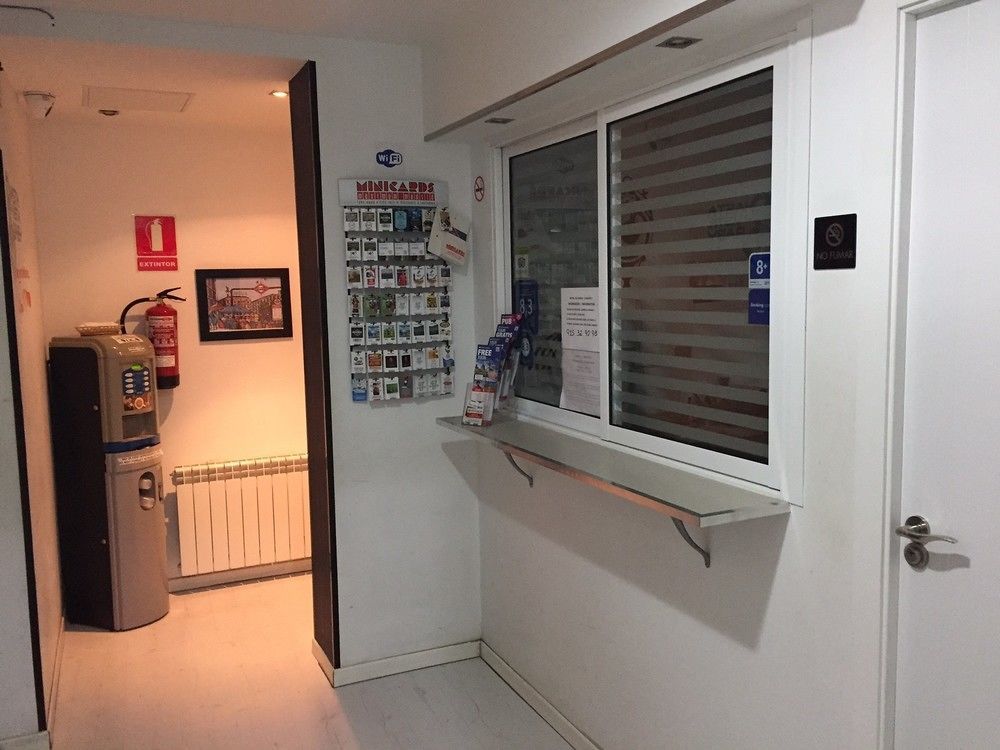 Hostal Jq Madrid 1 ภายนอก รูปภาพ